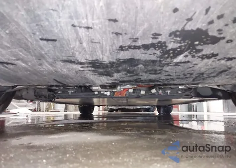 2018 Tesla Model 3 Long Range/Performance из США, поврежденный, VIN 5YJ3E1EB2JF090155